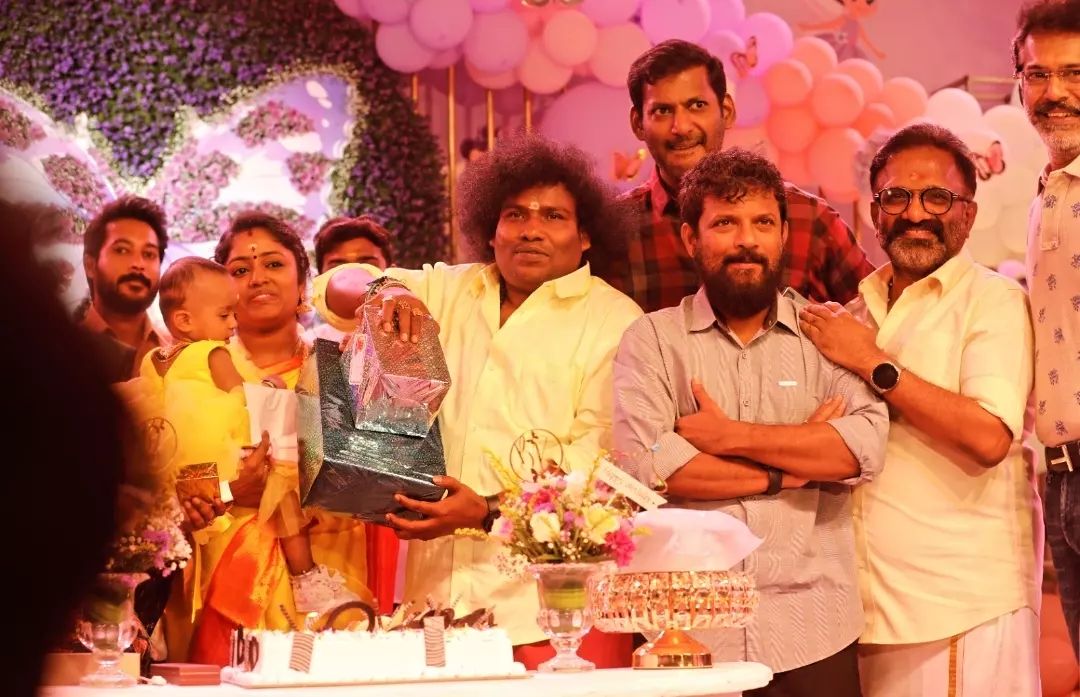யோகிபாபு மகளின் முதல் பிறந்தநாள் கொண்டாட்டம்.! வந்து குவிந்த வெள்ளித்திரை பிரபலங்கள்.! 5