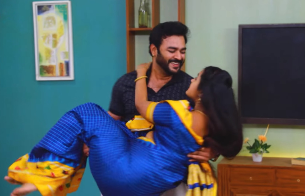 ராஜலக்ஷ்மி மனதை மாற்றிய மஹா.! சந்தோஷத்தில் மஹாவை தூக்கி சுற்றிய சூர்யா.! ப்ரோமோ இதோ.! 3