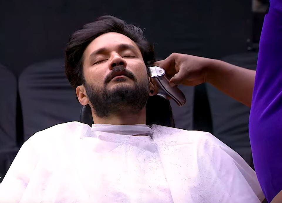 பிக்பாஸ் சீசன் 7 நிகழ்ச்சியின் கடைசி ப்ரோமோ.! இறுதி மேடைக்கு தயாரான போட்டியாளர்கள் 3