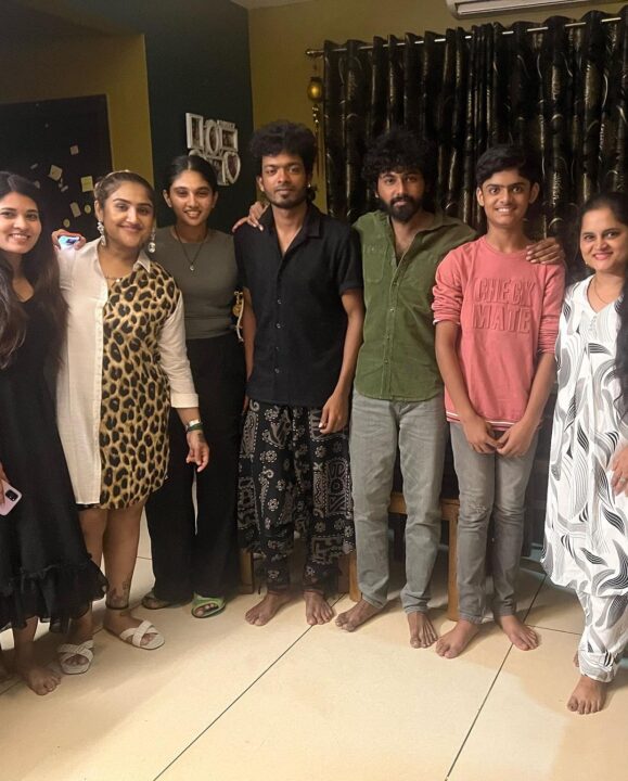 வனிதா வீட்டில் Week End-ஐ கொண்டாடிய பிக்பாஸ் போட்டியாளர்கள்.! வனிதா வீட்டில் நடந்த பார்ட்டி.! 3