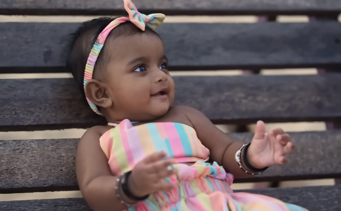 தனது மகளின் முகத்தை முதல் முறையாக காட்டி வீடியோ வெளியிட்ட நடிகை நக்ஷத்திரா.! வீடியோ உள்ளே.! 11