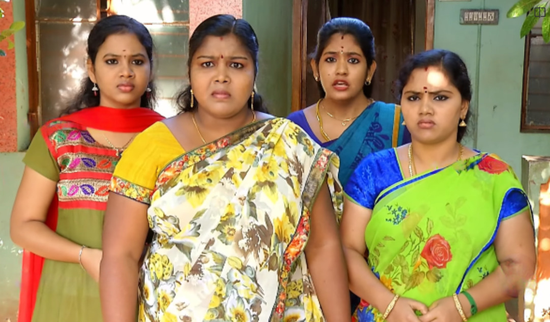 நாதஸ்வரம் சீரியல் கோபியின் தங்கைகளை ஞாபகம் இருக்கா? இப்ப எப்படி இருக்காங்கன்னு பாருங்க..! 3