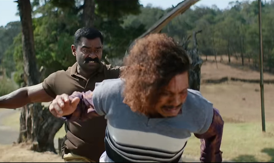 விஜய் டிவி புகழ் ஹீரோவாக நடித்து இருக்கும் 'மிஸ்டர் ஜூ கீப்பர்' படத்தின் டீசர் வெளியானது.! 3