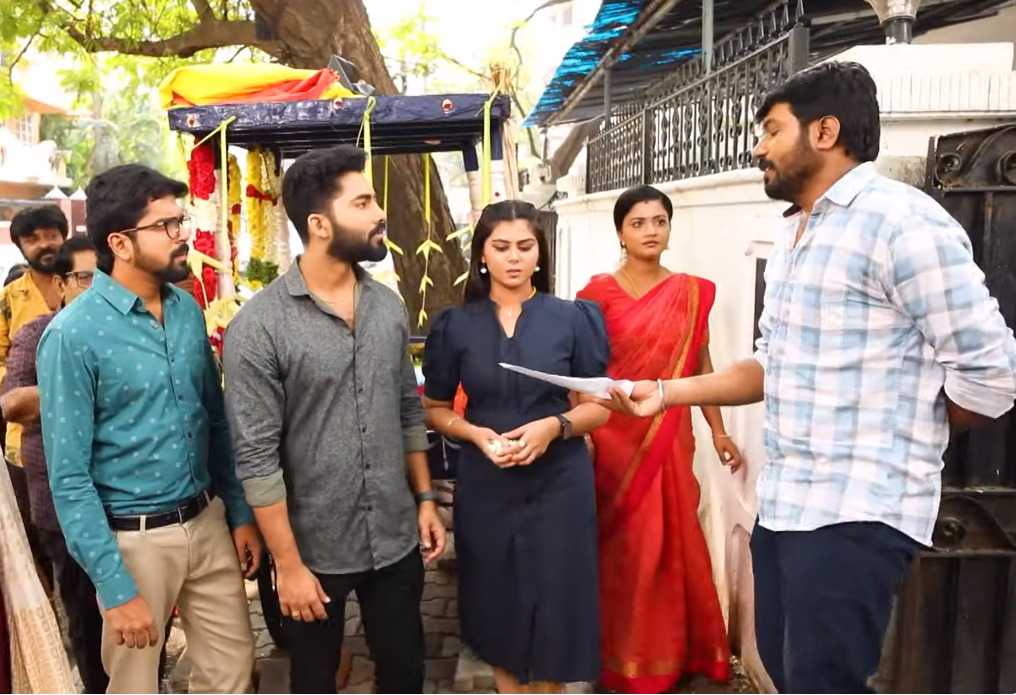 மீனாவை அசிங்கப்படுத்திய ஸ்ருதியை பங்கம் செய்துவிட்ட முத்து.! தரமான சம்பவம்.! ப்ரோமோ இதோ.! 3