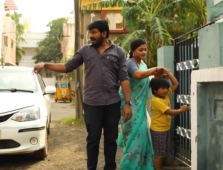 முத்து, மீனா, மனோஜை வீட்டிற்கு அழைத்து வந்த ரோஹிணியின் மகன்.! மாட்டப்போகும் ரோஹிணி.! 3