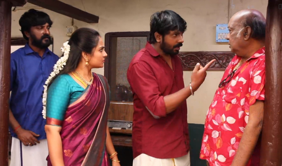 "இந்த முத்துதான் மனோஜுக்கு ஊத்தி கொடுத்தான்" பல்டி அடித்த பிரவுன் மணி.! வீட்டில் வெடித்த சண்டை.! 3