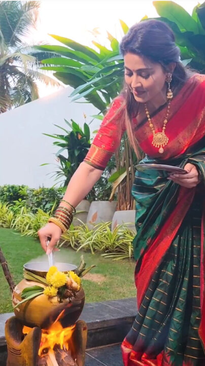 'புன்னகை இளவரசி' சினேகா வீட்டு பொங்கல் கொண்டாட்டம்..! சினேகா வெளியிட்ட அழகிய வீடியோ..! 13