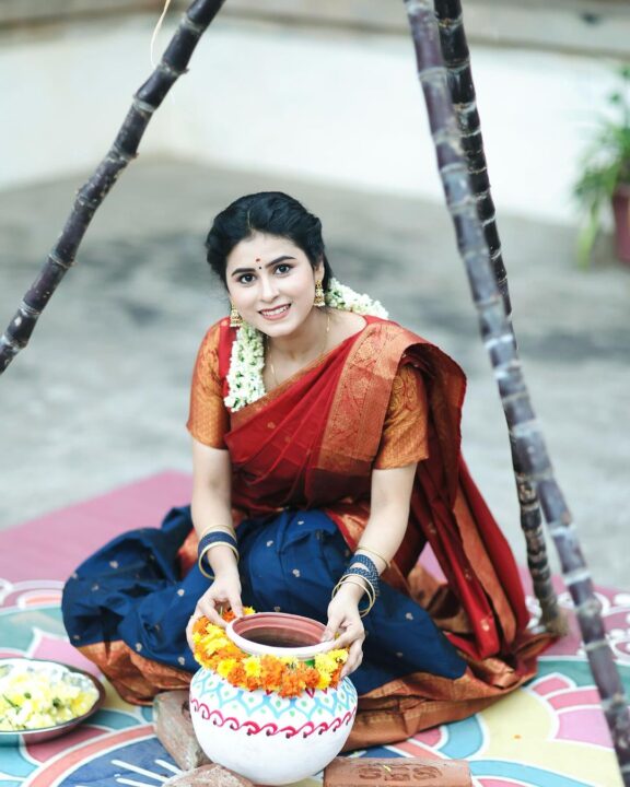 கணவருடன் பொங்கல் திருநாளை கொண்டாடிய 'பாக்கியலட்சுமி' சீரியல் நடிகை ரித்திகா.! 3