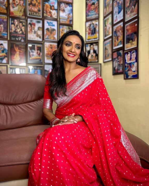 நீண்ட வருடங்களுக்குப் பிறகு வெற்றி மாறன் படத்தில் ரீ என்ட்ரி கொடுக்கும் ராமராஜன் பட நாயகி.! 5