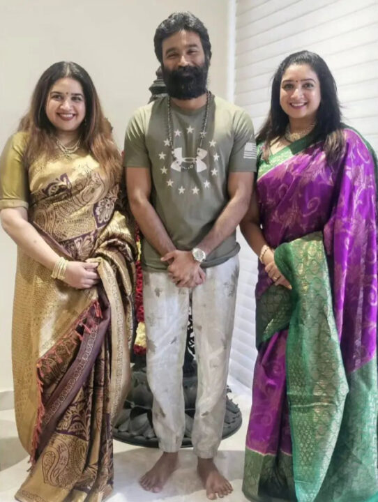 விஜயகுமார் பேத்திக்கு திருமணம்.! சூப்பர் ஸ்டார், தனுஷை நேரில் சந்தித்து அழைப்பிதழ் வழங்கிய குடும்பம்.! 9