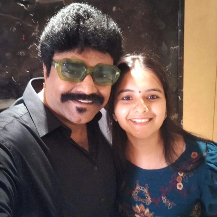ஒன்றாக இணைந்து பார்ட்டி செய்து வார இறுதி நாளை கொண்டாடிய 'எதிர்நீச்சல்' நடிகர்கள்..! 11