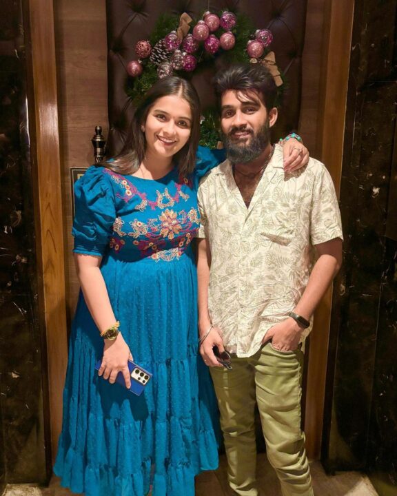 ஒன்றாக இணைந்து பார்ட்டி செய்து வார இறுதி நாளை கொண்டாடிய 'எதிர்நீச்சல்' நடிகர்கள்..! 15