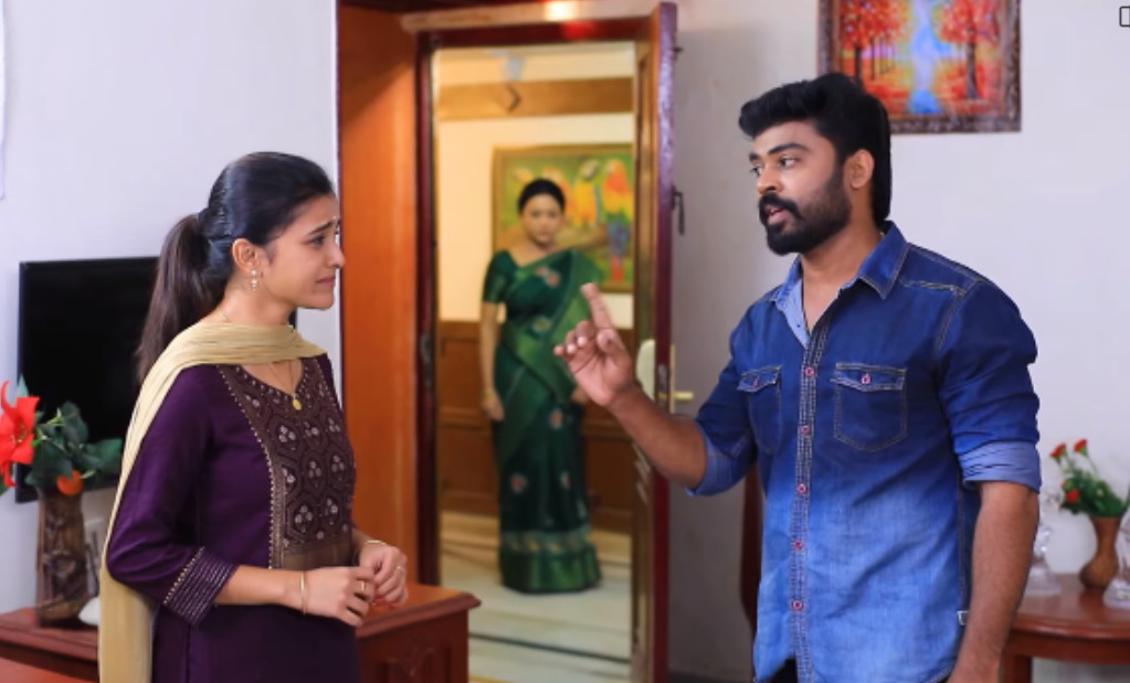 ராஜி இருக்கும் அறையை நெருங்கிய கதிர்.! ராஜியை காப்பாற்றப் போகும் பாக்யா.! ப்ரோமோ இதோ.! 3