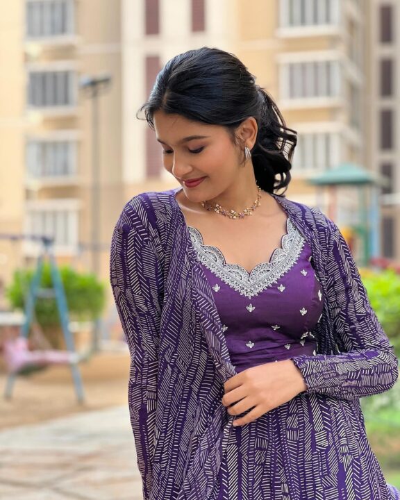 'வீரம்' படத்துல நடிச்ச இந்த குழந்தையை ஞாபகம் இருக்கா? இப்ப எப்படி இருக்காங்க னு பாருங்க.! 13
