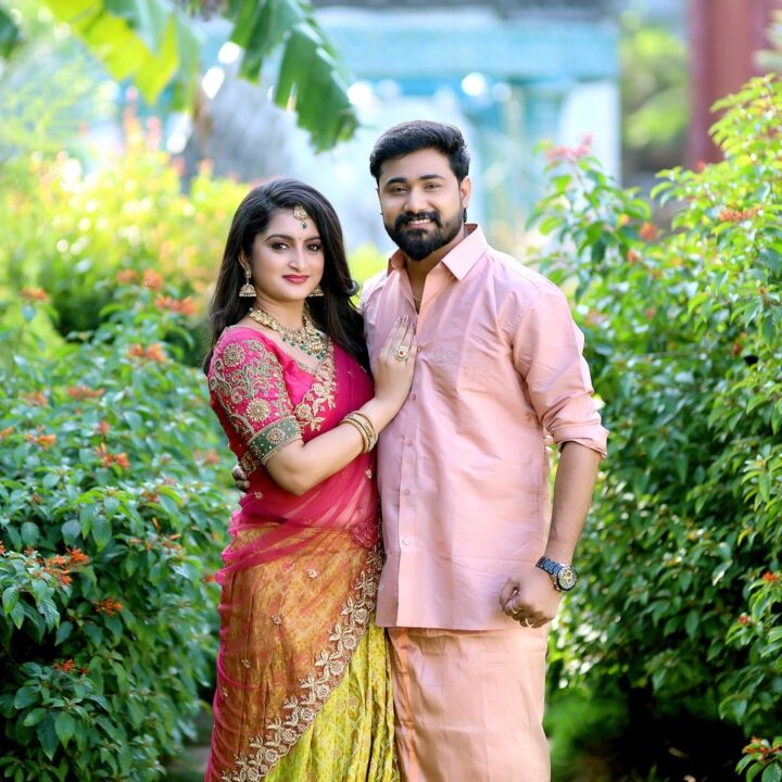 திடீரென திருமணம் செய்து கொண்ட சன் டிவி சீரியல் நடிகர்கள்.! சத்தமில்லாமல் முடிந்த திருமணம்.! 5