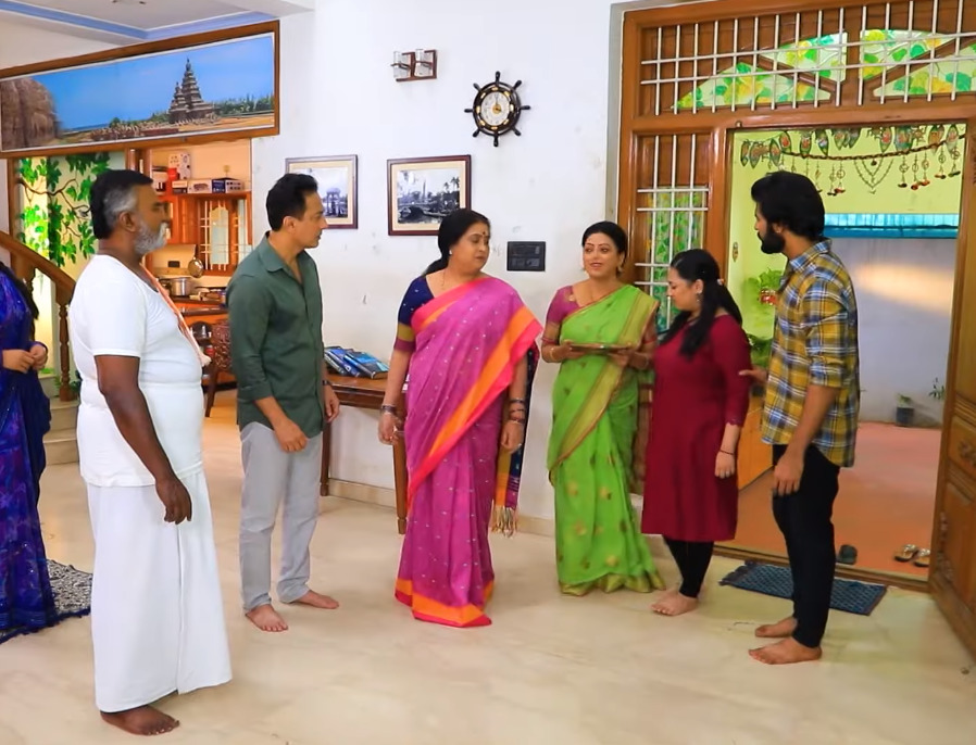 செழியனுடன் ஜெனியை வீட்டிற்கு அழைத்து வந்த பாக்யா.! ஒரு வழியா ரெண்டு பெரும் சேந்துட்டாங்க 3