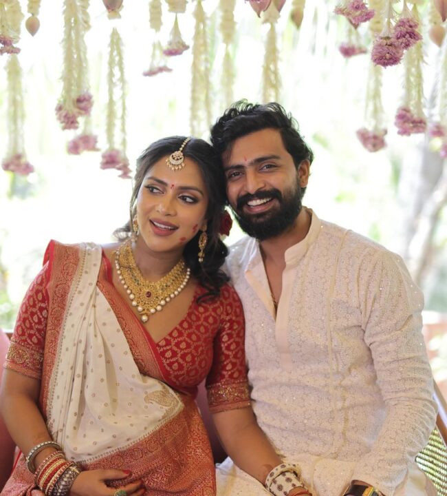 நடிகை அமலா பாலுக்கு எளிமையாக நடந்து முடிந்த வளைகாப்பு.! புகைப்படங்கள் இதோ.! 3