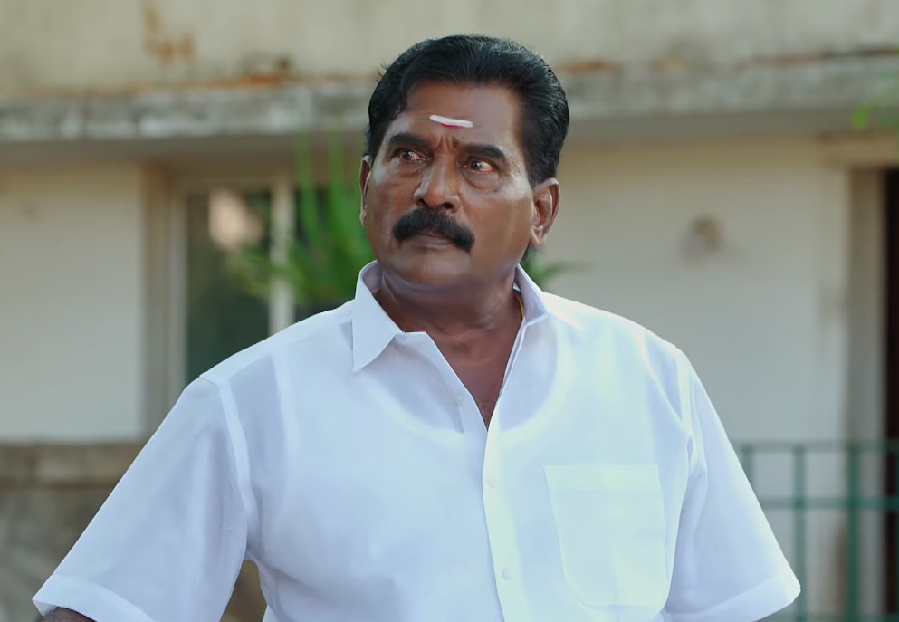 இவங்க கேக்குற கேள்விக்கு எல்லாம் பதில் சொல்லிட்டு போயா.! ஆட்களை கூட்டி வந்து நிறுத்திய ஈஸ்வரி.! 3