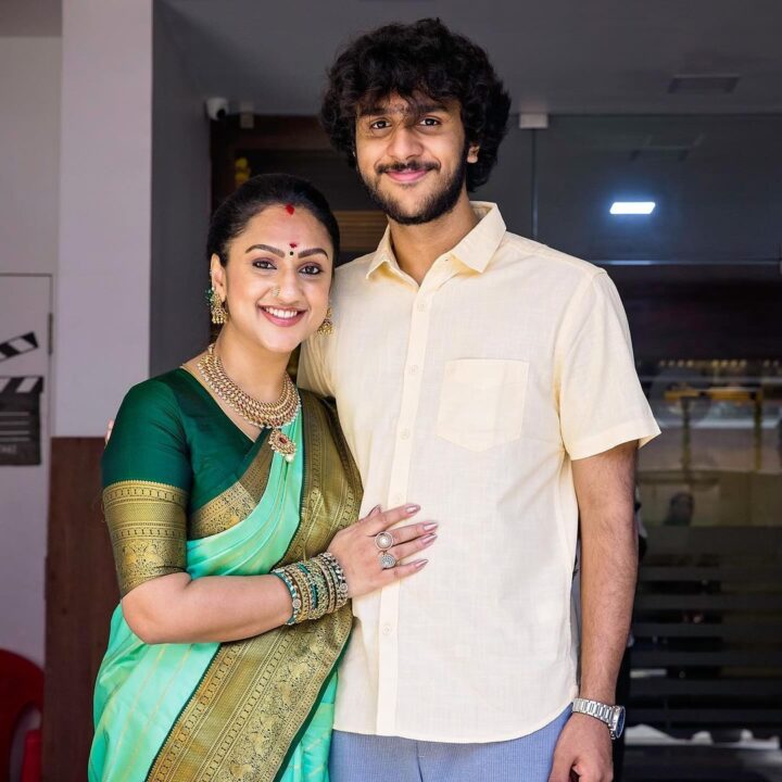 மனைவிக்காக புது நிறுவனத்தை தொடங்கிய இயக்குனர் ஹரி..! திறப்பு விழா புகைப்படங்கள்.! 7