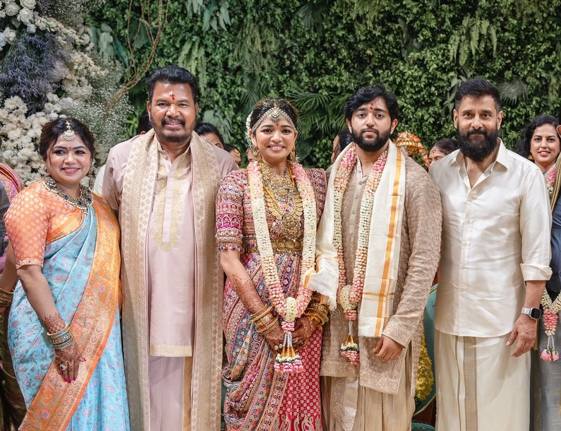 பிரம்மாண்டமாக நடந்து முடிந்த இயக்குனர் ஷங்கர் மகள் திருமணம்.! புகைப்பட ஆல்பம் இதோ.! 15