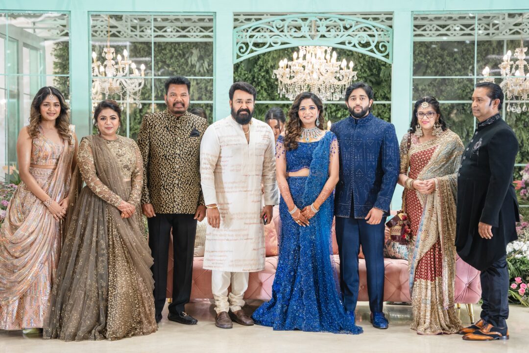ஷங்கர் மூத்த மகள் ஐஸ்வர்யாவின் திருமண வரவேற்பு.! வந்து குவிந்த இந்திய திரைப் பிரபலங்கள்.! 25