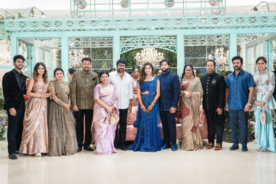 ஷங்கர் மூத்த மகள் ஐஸ்வர்யாவின் திருமண வரவேற்பு.! வந்து குவிந்த இந்திய திரைப் பிரபலங்கள்.! 17