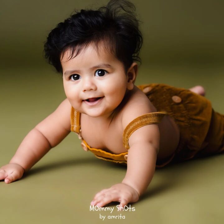 தனது 2வது மகனின் முகத்தை முதல்முறையாக கணேஷ் வெங்கட்ராமன்.! அழகிய போட்டோஷூட் இதோ 7