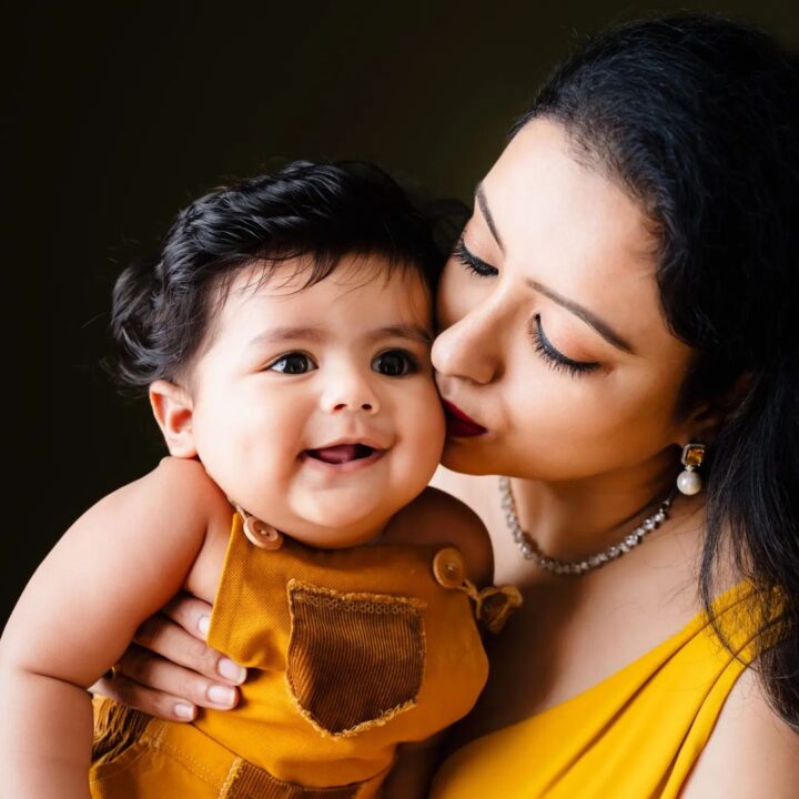 தனது 2வது மகனின் முகத்தை முதல்முறையாக கணேஷ் வெங்கட்ராமன்.! அழகிய போட்டோஷூட் இதோ 3