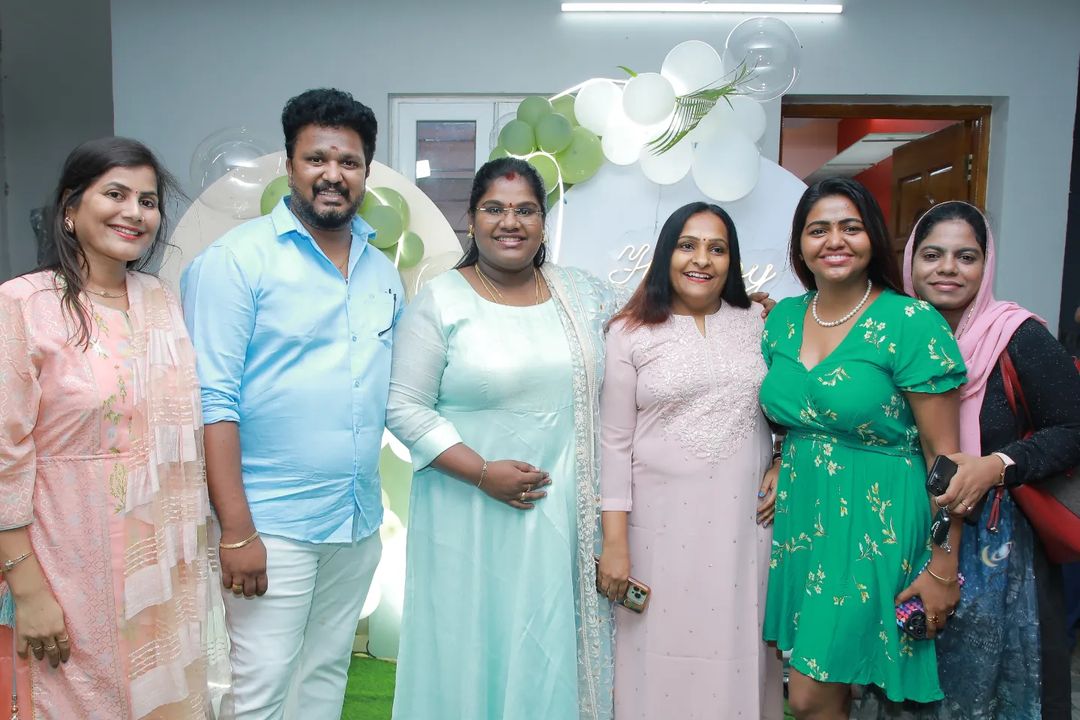 திருமணத்திற்கு பிறகு வந்த முதல் பிறந்தநாள்.! இந்திரஜா கணவர் கொடுத்த சர்ப்ரைஸ்.! வீடியோ இதோ.! 17