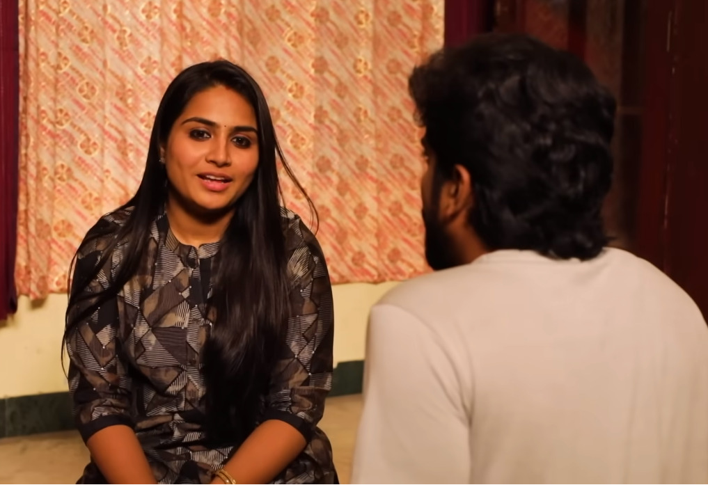 ஸ்ருதியை வைத்து முத்துவை வீட்டை விட்டு துரத்த திட்டம் தீட்டும் ரோஹிணி.! உடந்தையான மனோஜ்.! 3