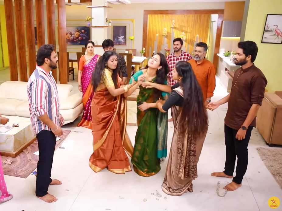 ஐஸ்வர்யாவை அடித்து கீழே தள்ளிவிட்ட சித்ரா.! கடைசியில் நடந்த ட்விஸ்ட்.! அதிர்ச்சியில் கெளதம்.! 3