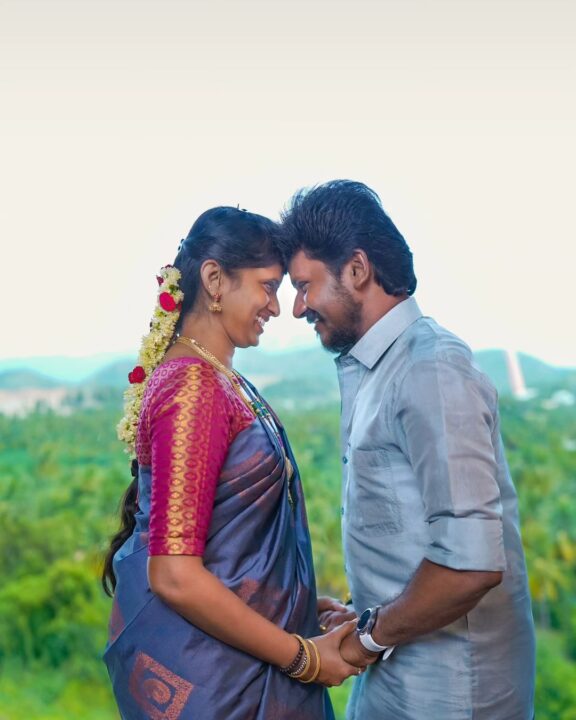 சூப்பர் சிங்கர் பிரபலம், பின்னணி பாடகி ராஜலக்ஷ்மியின் பிறந்தநாள் புகைப்படங்கள்.! 7