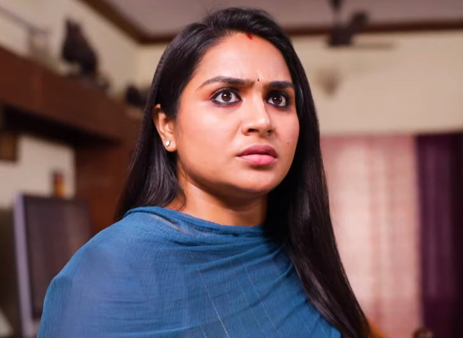 ரோஹிணி மகனையும், தாயாரையும் வீட்டிற்கு அழைத்து வந்த முத்து.! அதிர்ச்சியில் உறைந்த ரோஹிணி.! 3