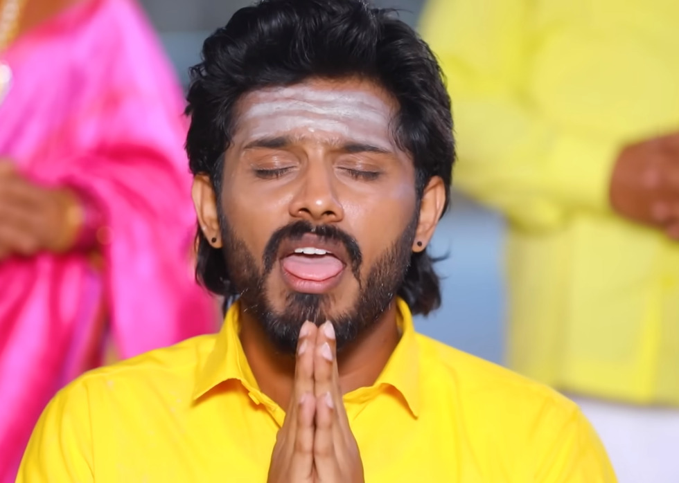 நேர்த்திக்கடன் என்று கூட்டி வந்து சித்ரா மண்டையில் தேங்காய் உடைந்த கோடீஸ்வரி.! ப்ரோமோ இதோ.! 3