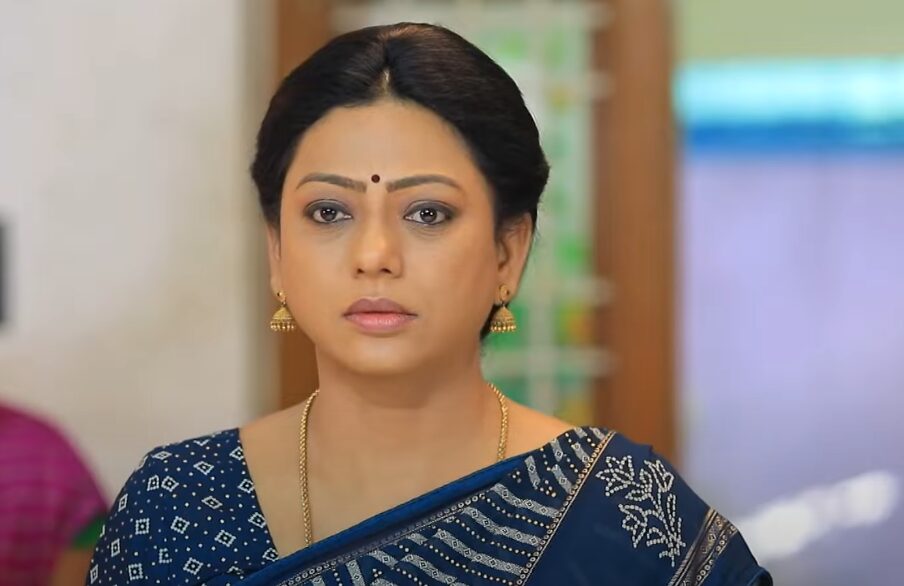 இனியாவை வீட்டிற்கு அழைத்த கோபி..! அசிங்கப்படுத்தி அனுப்பிய ஈஸ்வரி..! நொந்து போன கோபி..! 3
