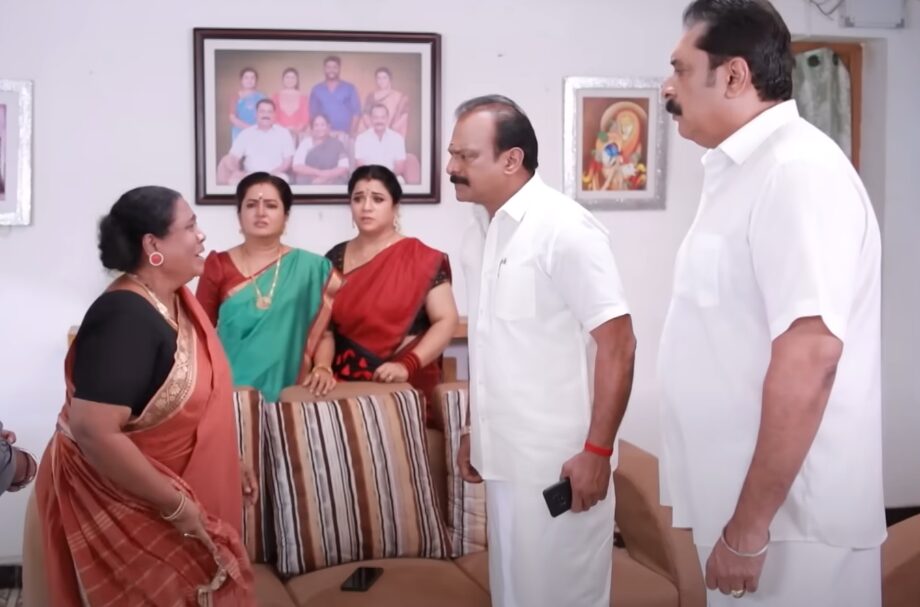 கோமதி அம்மாவை கழுத்தை பிடித்து வெளியே தள்ளிய அண்ணன்..! அதிர்ச்சியில் கோமதி மற்றும் பாண்டி..! பரபரப்பான பாண்டியன் ஸ்டோர்ஸ் ப்ரோமோ இதோ 3