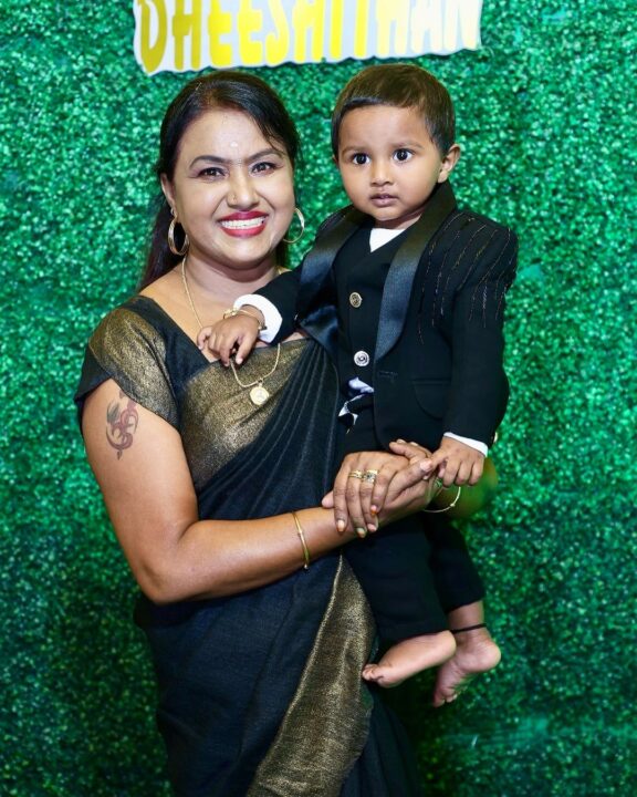 பேரனின் பிறந்தநாளை கொண்டாடிய பாக்கியலட்சுமி சீரியல் செல்வி அக்கா..! ரசிகர்களின் வாழ்த்துமழையில் வைரலாகும் புகைப்படங்கள்..! 3