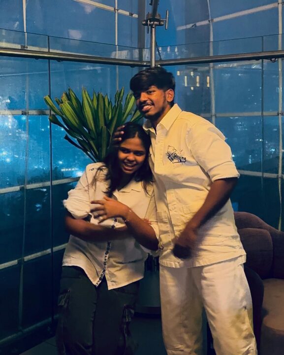 பல்லாண்டு வாழனும் மகனே..! மகன் சூர்யாவின் பிறந்தநாளை கொண்டாடிய நடிகர் விஜய் சேதுபதி..! 7
