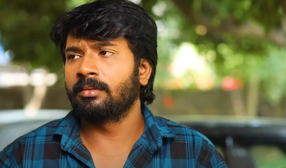 தவறை உணர்ந்த முத்து..! மீனாவிடம் மன்னிப்புக்கேட்டார்..! கொஞ்சி விளையாடிய இருவரை கண்டு கடுப்பாகிய விஜயா..! 3
