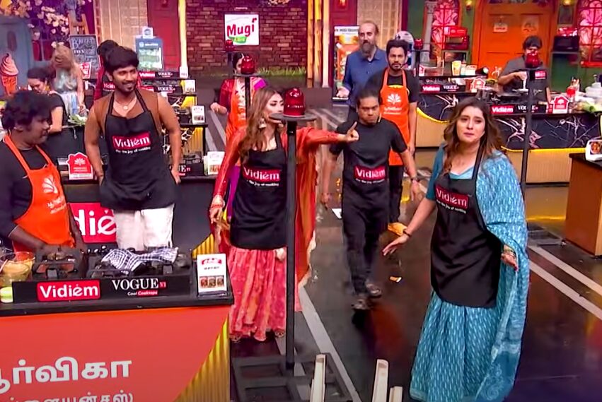 வெள்ளைக்காரியுடன் ரொமென்ஸ் செய்த ராமர்..! கடுப்பாகி ரவுடிசம் செய்த பிரியங்கா..! பயந்து பம்மிய ராமர்..! 3
