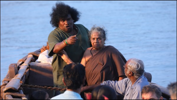 ரொமென்சில் கலக்கும் Yogibabu..! BOAT படத்தின் Sneak Peek காட்சிகள் வெளியாகியது..! 3