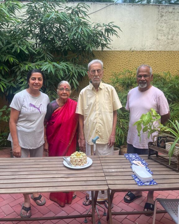 மாமியாரின் 90வது பிறந்தநாளை கொண்டாடிய இயக்குனர் மணிரத்தினம்..! கண்கலங்கிய மனைவி சுஹாசினி..! 3