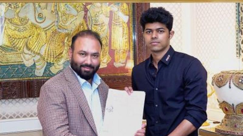 பிரபல நடிகரை இயக்கும் Thalapathy மகன் Jason Sanjay..! வெளியான முக்கிய தகவல்..! 3