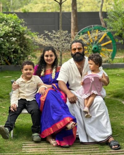 குடும்பத்துடன் விநாயகர் சதுர்த்தியை வீட்டில் கொண்டாடிய காந்தார நாயகன் ரிஷப் ஷெட்டி..! 3