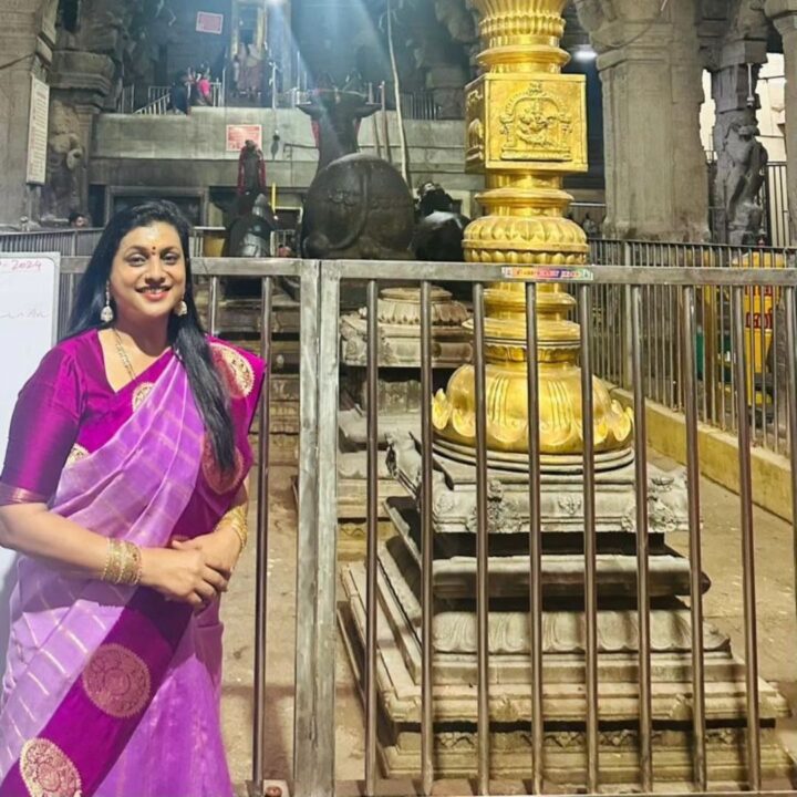 திருப்பரங்குன்றம் கோவிலில் சுவாமி தரிசனம் செய்த நடிகையும் முன்னாள் அமைச்சருமான ROJA..! 3