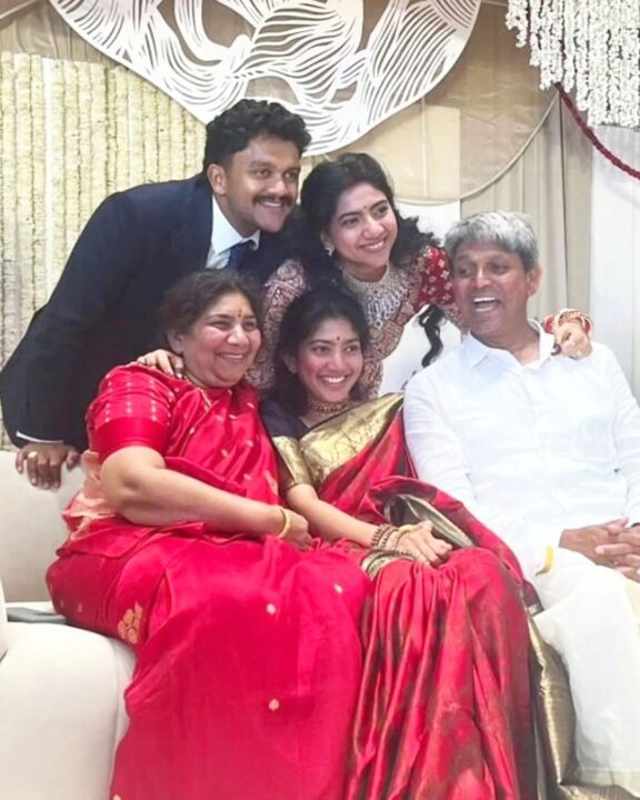 கோலாகலமாக நடைபெற்ற நடிகை Saipallavi தங்கை திருமணம்..! வைரலாகும் திருமண புகைப்படங்கள்...! 3