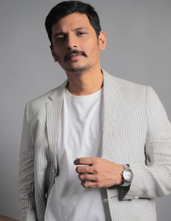 விஜயின் மாநாடு குறித்த கேள்வி..? கடுப்பாகி பதில் சொன்ன நடிகர் ஜீவா..! 3