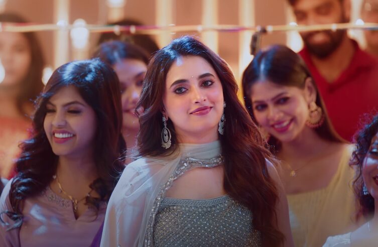 மிதக்குது காலு ரெண்டும் பாடல் வீடியோ..! பிரதர் படத்தில் இருந்து வெளியாகியது..! 3