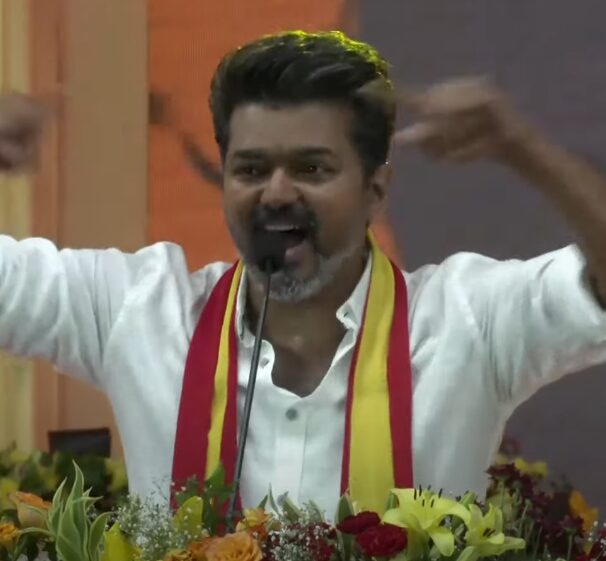 திராவிட மாடல் பெயரில் குடும்ப ஆட்சி...! DMK-ஐ இறங்கி அடித்த விஜய்..! அதிர்ச்சியில் DMK..! 3
