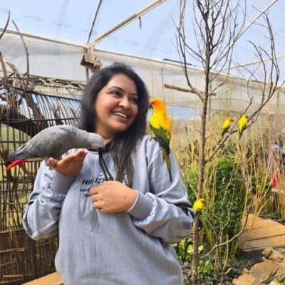 பறவைகளை கொஞ்சி விளையாடிய சரவணன் மீனாட்சி சீரியல் நடிகை ரட்சிதா மஹாலக்ஷ்மி..! 5